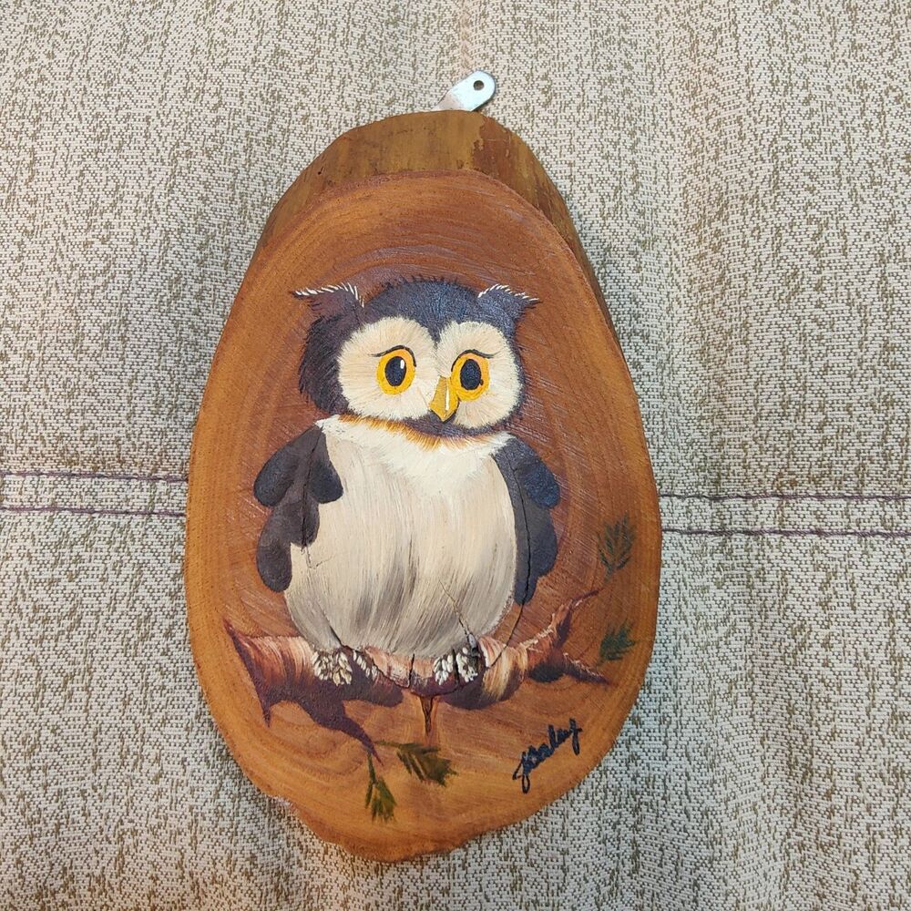 Hand Painted Owl On Natural Wood Slice  Signed Log Slice Wall Decor 5" *Read*